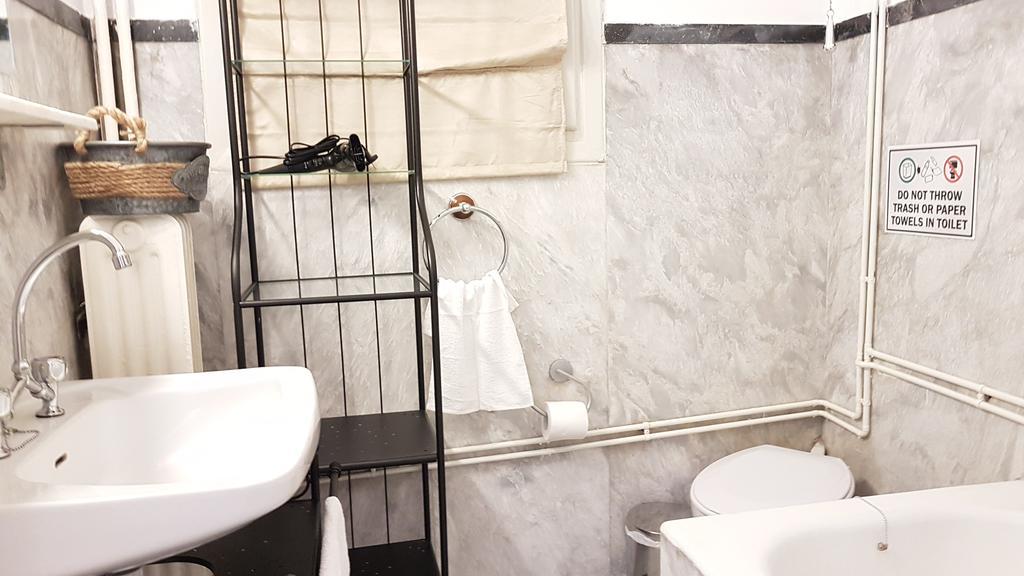 Errathens Vanilla Apartment - Athens Center المظهر الخارجي الصورة