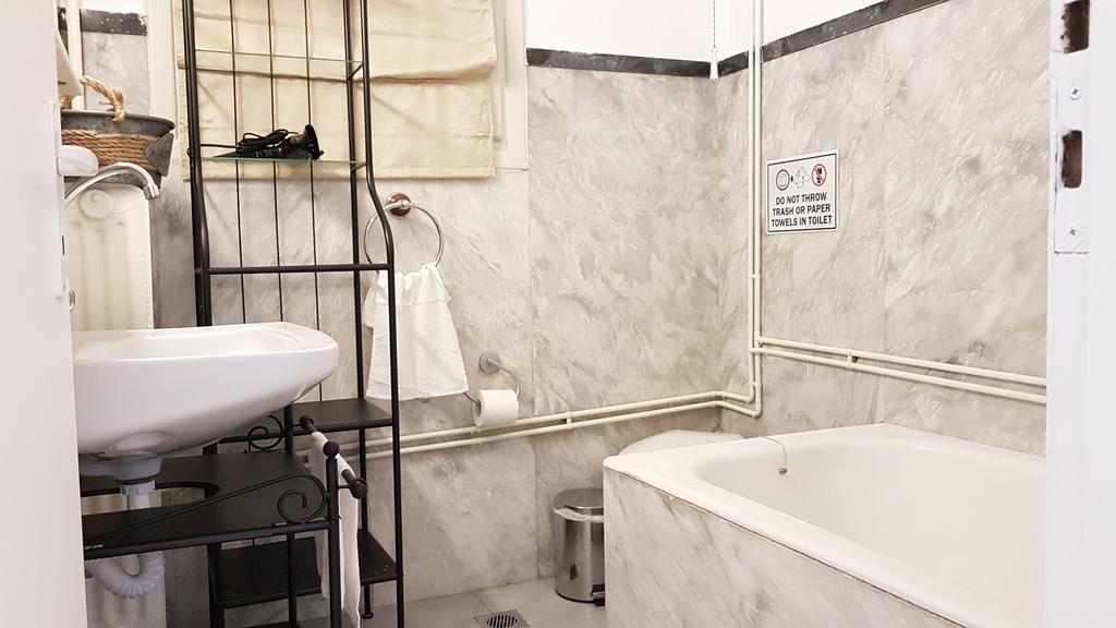 Errathens Vanilla Apartment - Athens Center المظهر الخارجي الصورة
