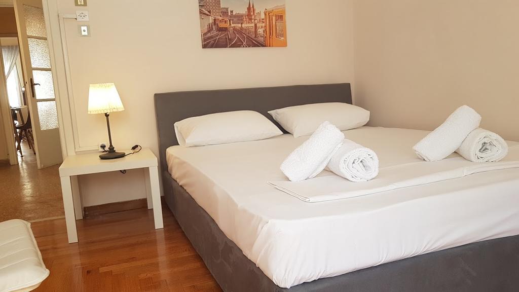 Errathens Vanilla Apartment - Athens Center المظهر الخارجي الصورة